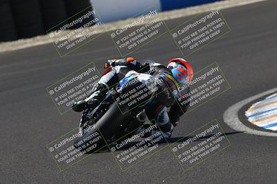 media/Sep-07-2025-CRA (Sun) [[6d6582c22b]]/Race 9/